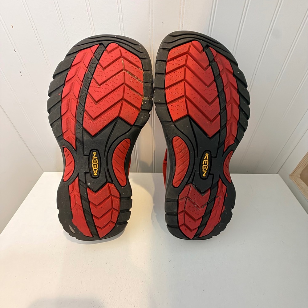 Keen Whisper Womens 8 Red Orange Waterproof Closed Toe Hiking Sport Sandals - Picture 4 of 4